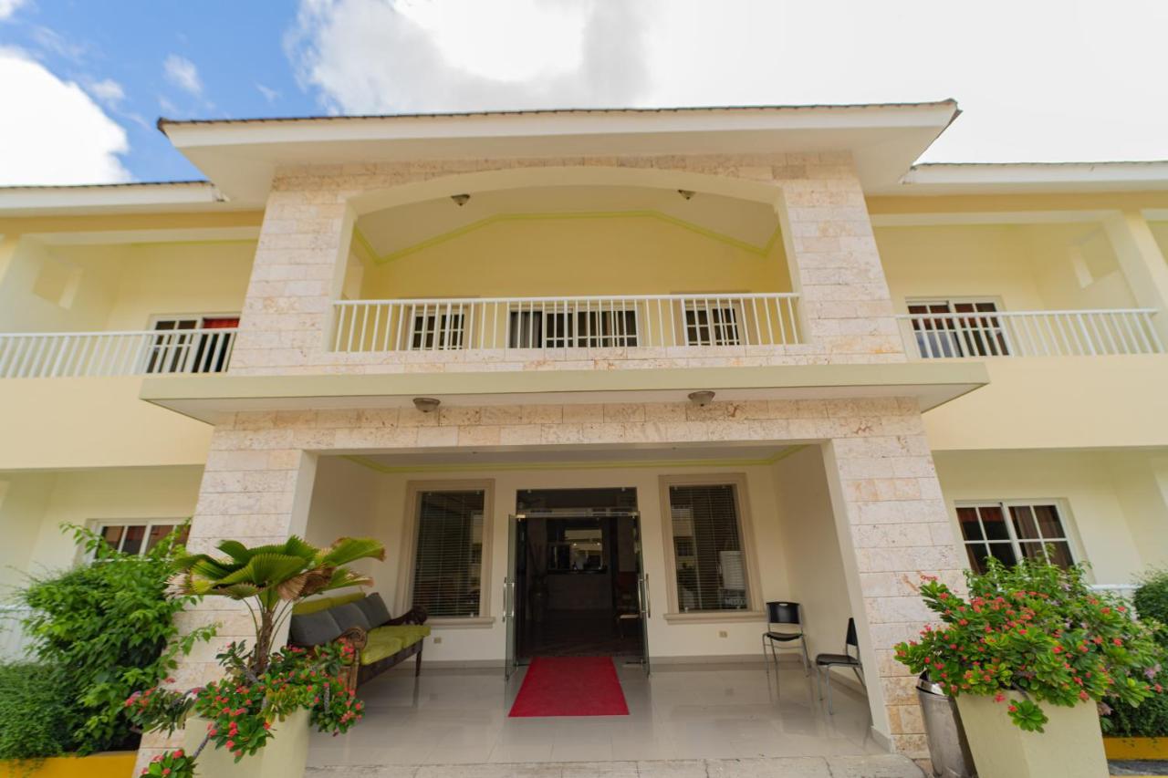 פונטה קאנה Hotel Yonu מראה חיצוני תמונה