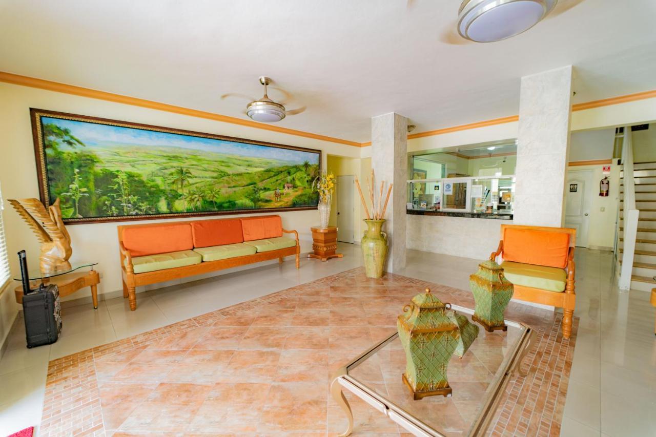 פונטה קאנה Hotel Yonu מראה חיצוני תמונה