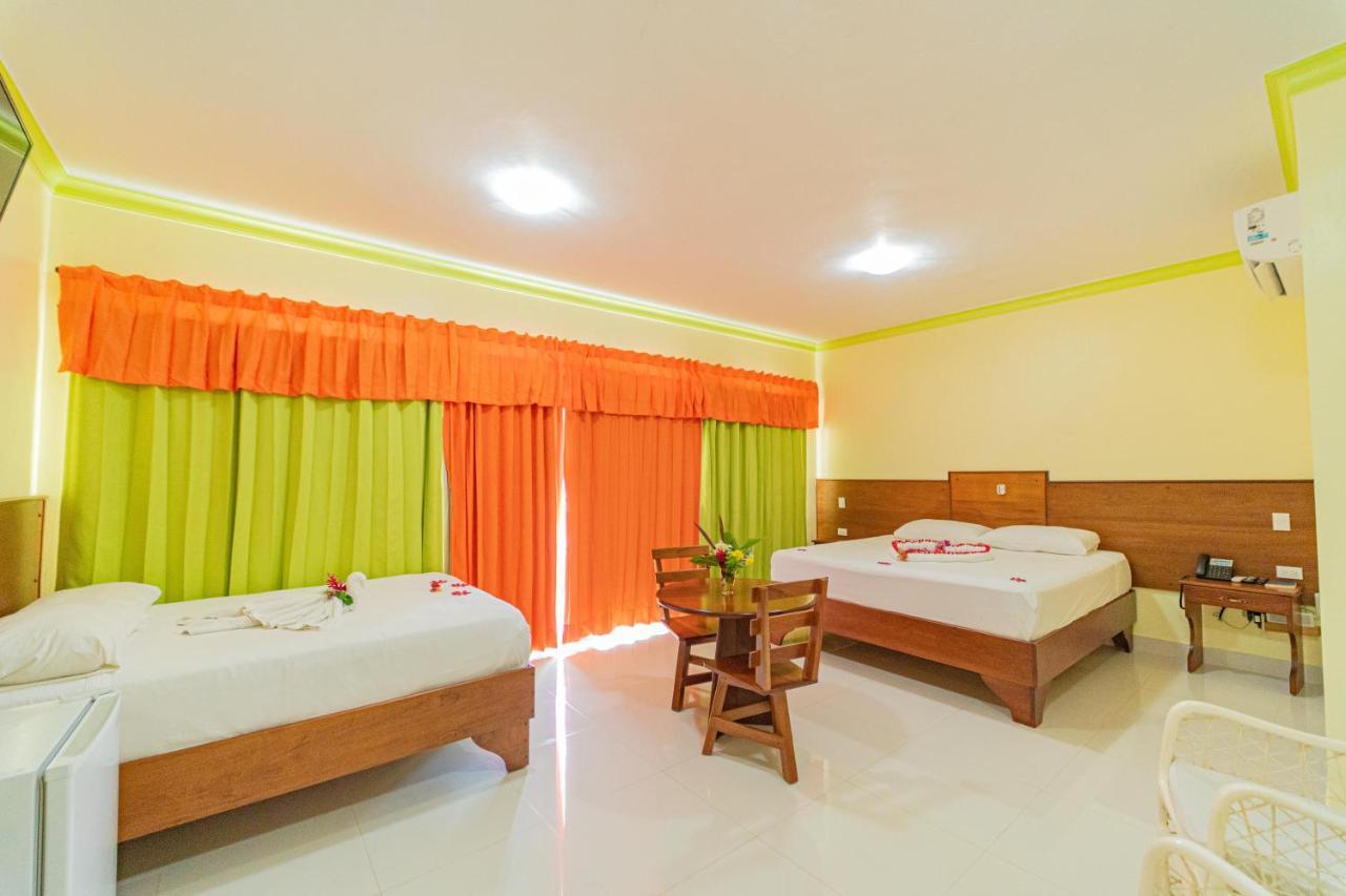 פונטה קאנה Hotel Yonu מראה חיצוני תמונה