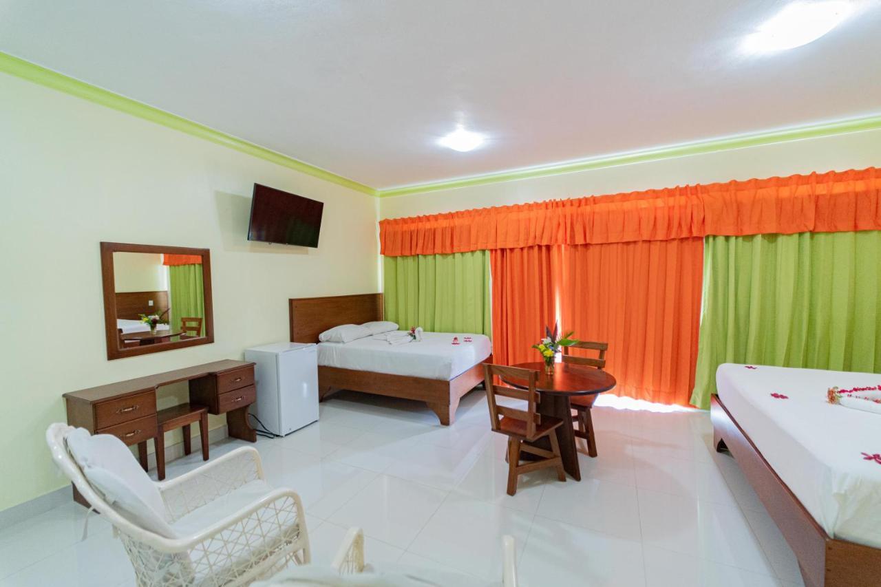 פונטה קאנה Hotel Yonu מראה חיצוני תמונה